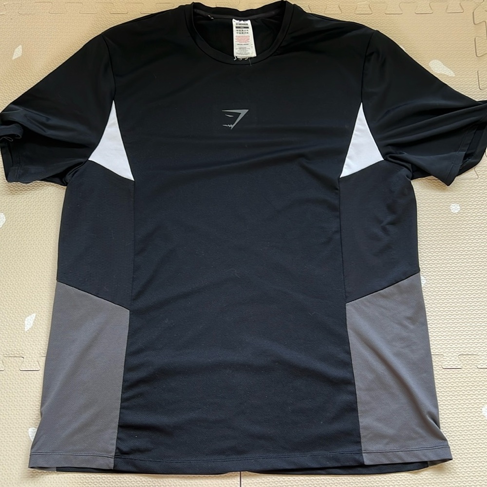 Men’s gymshark tee